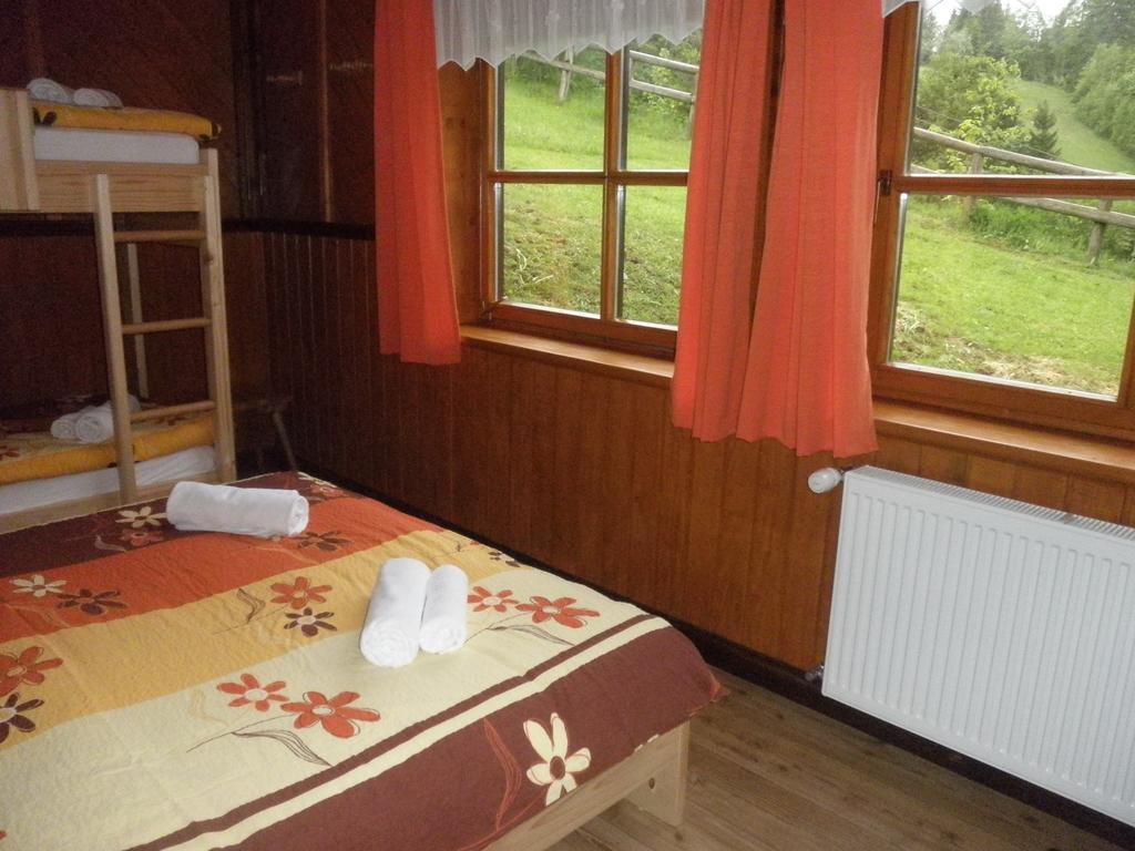 Holiday Home Cumar Cerkno Phòng bức ảnh